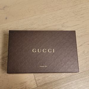 Gucci empty shoe box
